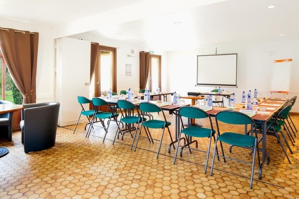 Comfort Hotel Lens - Noyelles Godault Ngoại thất bức ảnh